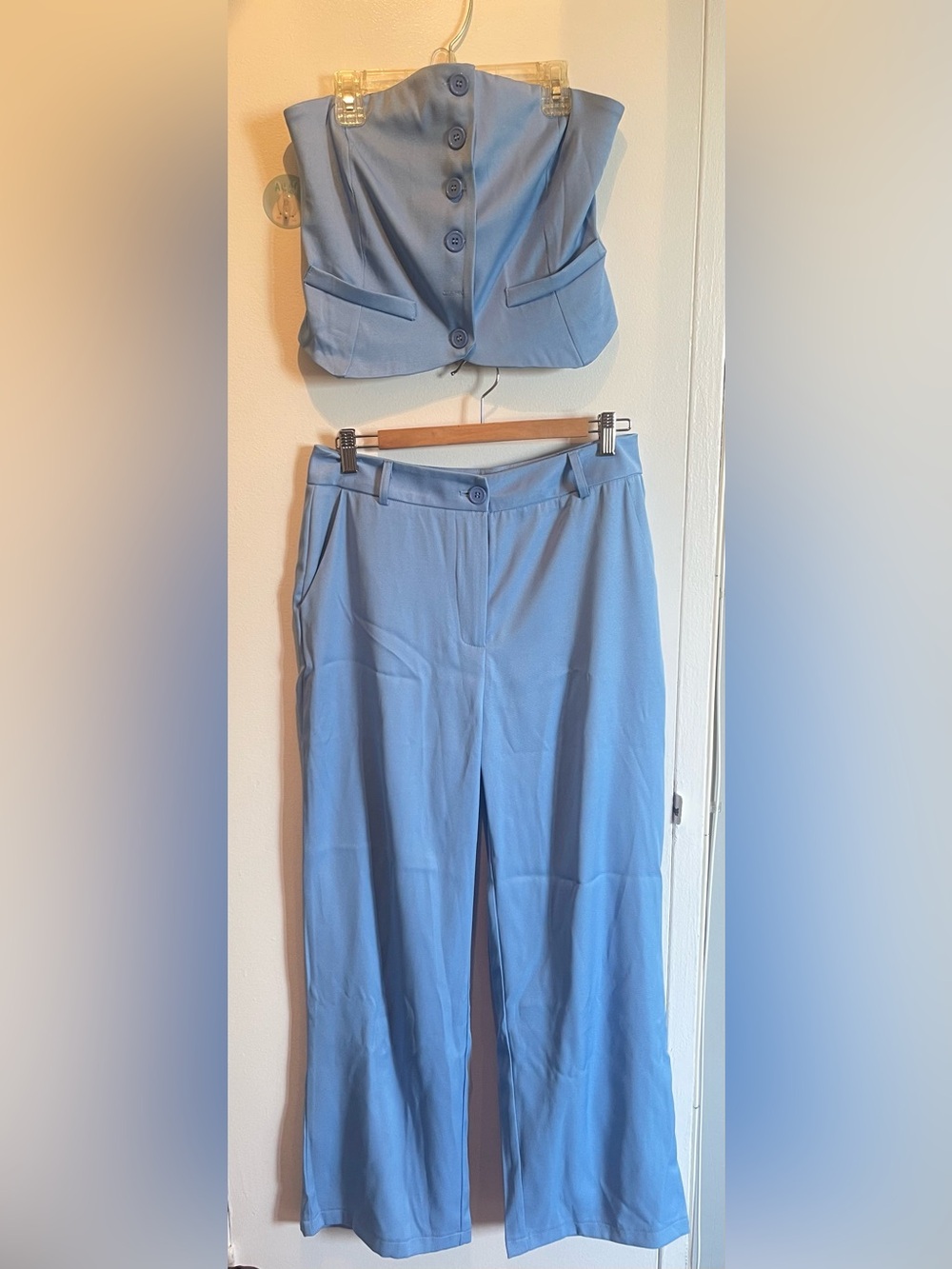 Nwot Classic Women’s 2 Piece Wide-Leg Pants Set in Light Blue with Top Size L